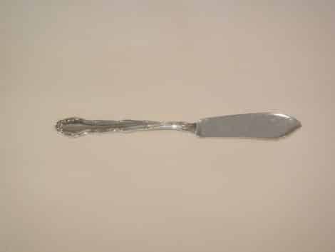 silver butter knife